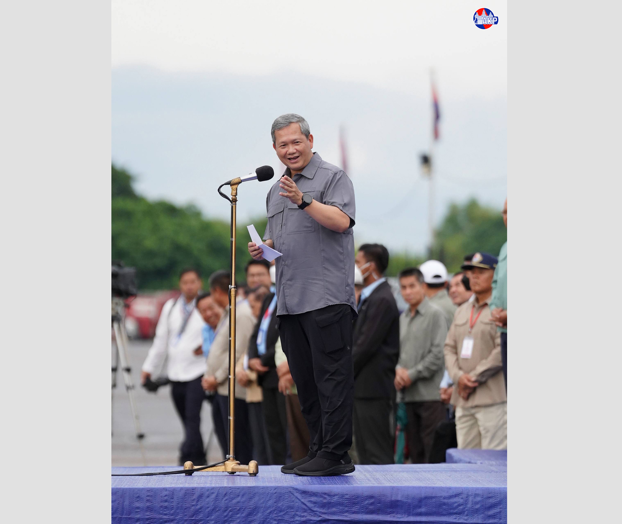 Cambodian PM Prioritizes Peace and Civilian Lives Over Armed Conflict